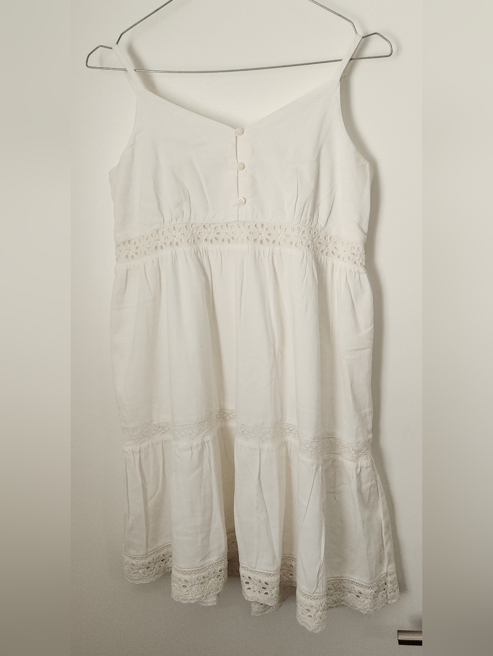 GAP Teen Girl White Eyelet-Trim Spaghetti Strap Dress  Size 14-16